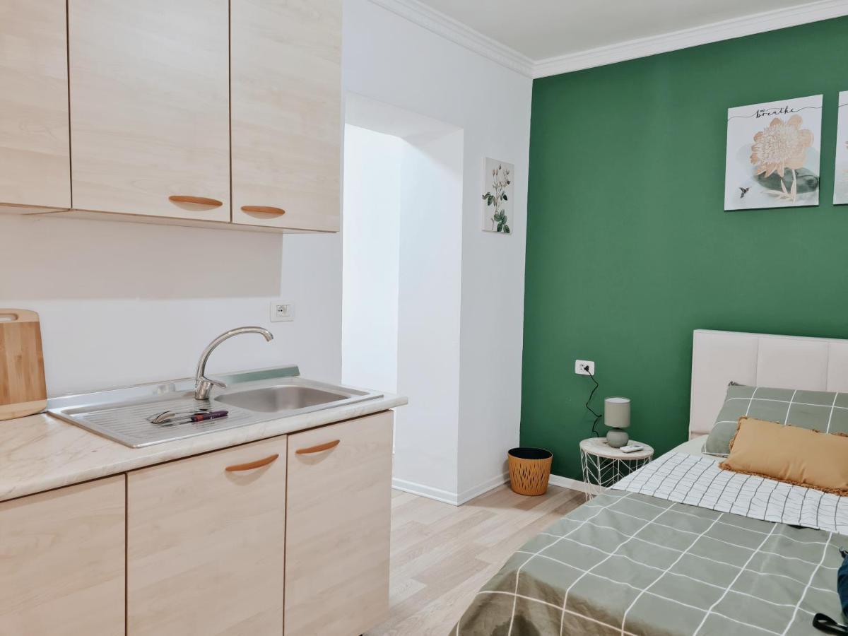 Casa 21 - The Cutest In Tirana! Apartment *